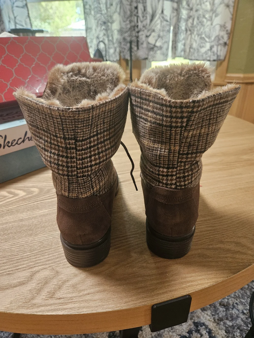 Skechers Women’s Faux Fur Cuff Winter Ankle Boots - Brown